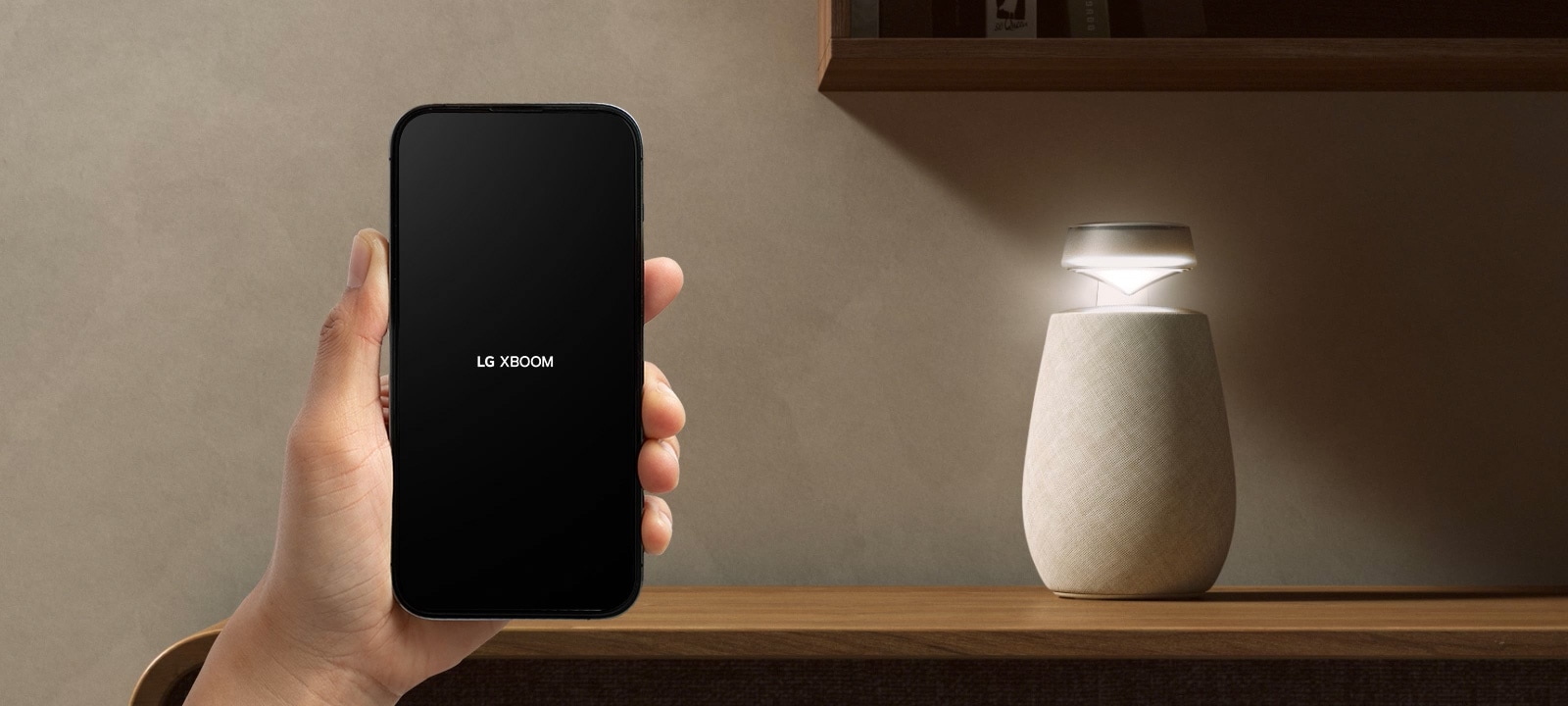 Video koji prikazuje način funkcionisanja režima jednog dodira preko aplikacije LG XBOOM.