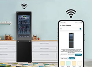 Slika prikazuje frižider i pametni telefon koji su povezani preko Wi-Fi veze.  Na ekranu telefona se otvara aplikacija LG ThinQ koja predstavlja dostupne boje svetla na vratima frižidera LG Instaview.
