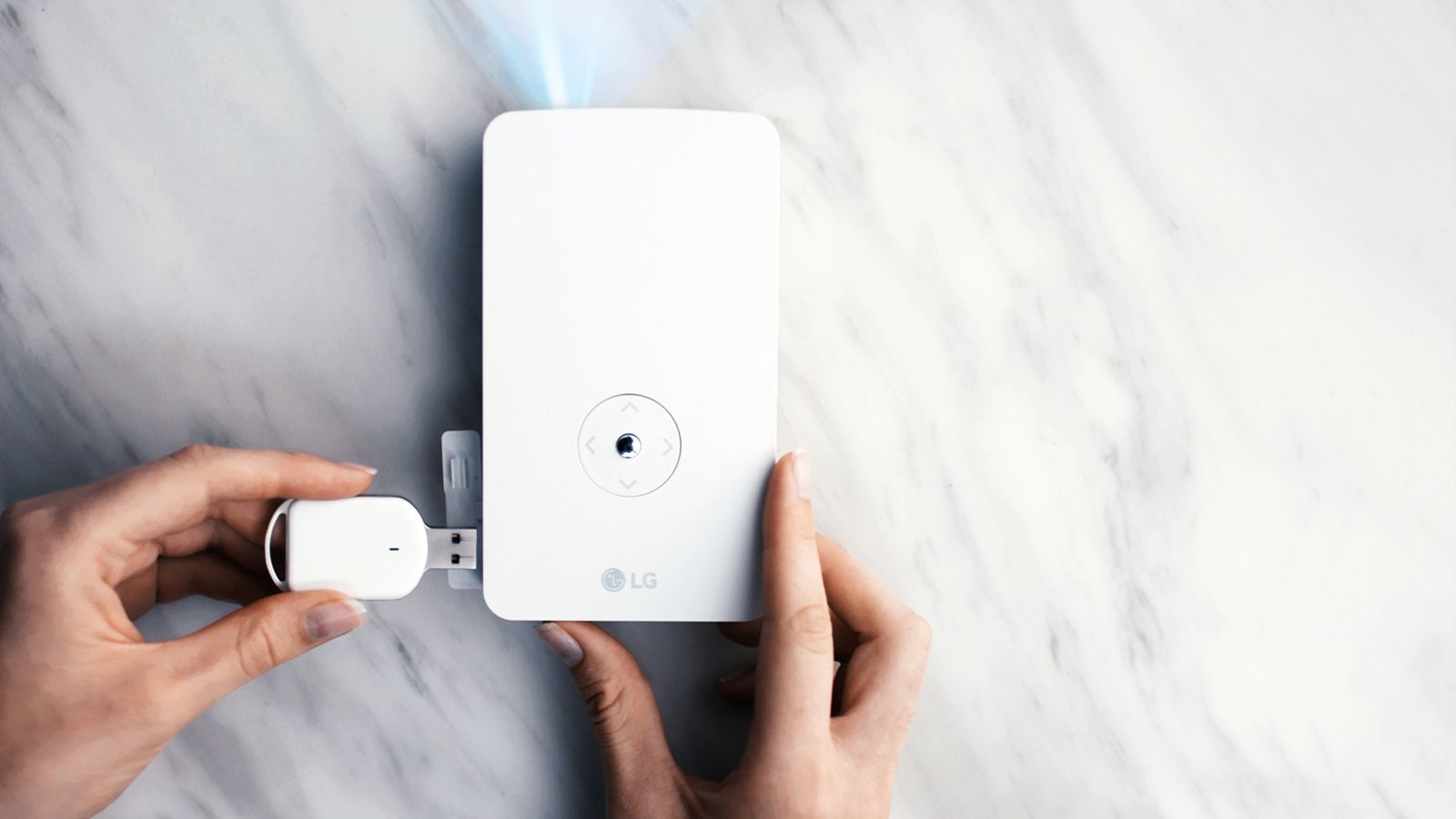 Priključivanje i korišćenje preko USB priključka1