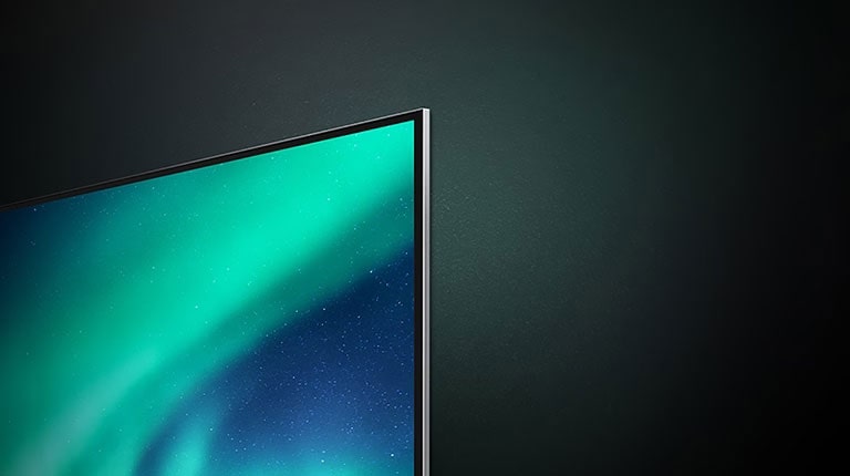 Prikaz ugla ekrana izbliza ističe tanak dizajn.