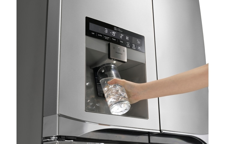 LG Door-in-Door™ Kombinovani frižider sa zamrzivačem dole 4 vrata, 571 L kapaciteta, GMJ916NSHV, thumbnail 7