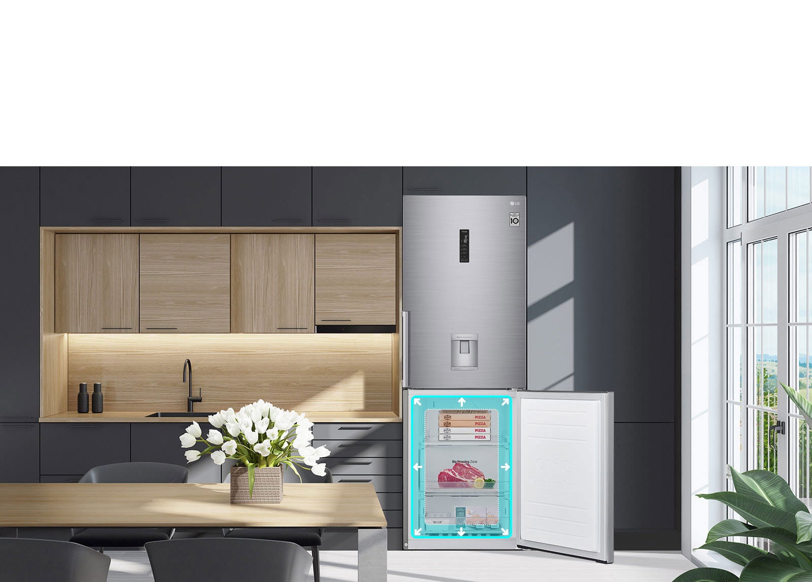 Frižider se može videti sa aparatima u kuhinji. Donja vrata frižidera su otvorena i puna hrane. Neonski kvadrat sa strelicama u odeljku zamrzivača pokazuje da u njemu ima više prostora.