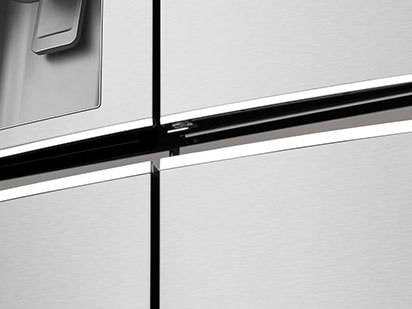 Izbliza snimak kvadratne džepne drške LG frižidera