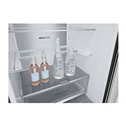 LG Kombinovani frižider sa donjim zamrzivačem, DoorCooling+™ tehnologija, kapacitet 387L, Prikaz detalja fioke, GBV7280DEV, thumbnail 12