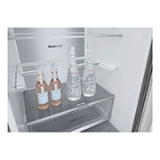LG Kombinovani frižider sa donjim zamrzivačem, DoorCooling+™ tehnologija, kapacitet 387L, Posuda za led  pogled , GBV7280AMB, thumbnail 7
