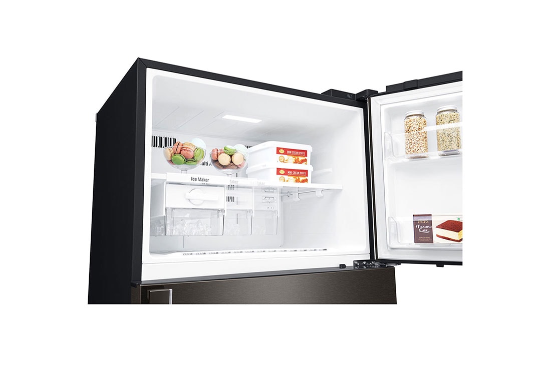 LG Kombinovani frižider sa gornjim zamrzivačem, DoorCooling+™ tehnologija, kapacitet 509L, Pogled iz gornje perspektive, GTF744BLPED, thumbnail 10