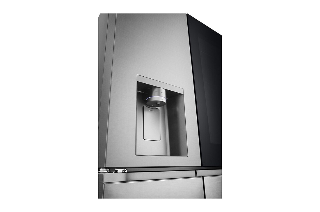 LG InstaView™ Multi-Door frižider, DoorCooling+™ tehnologija, ThinQ™, kapacitet 646L, Prikaz detalja ručke, GMK961PY5E, thumbnail 5
