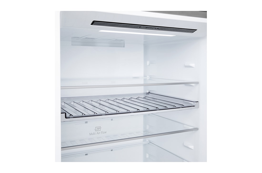 LG Kombinovani frižider sa donjim zamrzivačem, DoorCooling+™ tehnologija, ThinQ™, kapacitet 465L, Prednja gornja vrata otvorena sa pogledom na hranu, GBBW322CPY, thumbnail 4