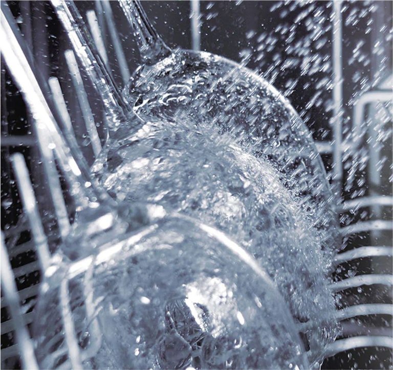 Mašina za pranje sudova2