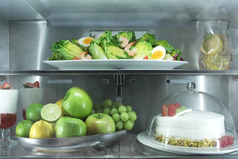 Unutrašnji vazduh se održava svežim kroz sistem za filtriranje ugljenika.