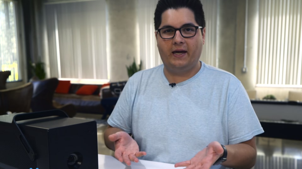 Transformišući projektor – LG 4K laserski UHD projektor CineBeam prema Techno Buffalo