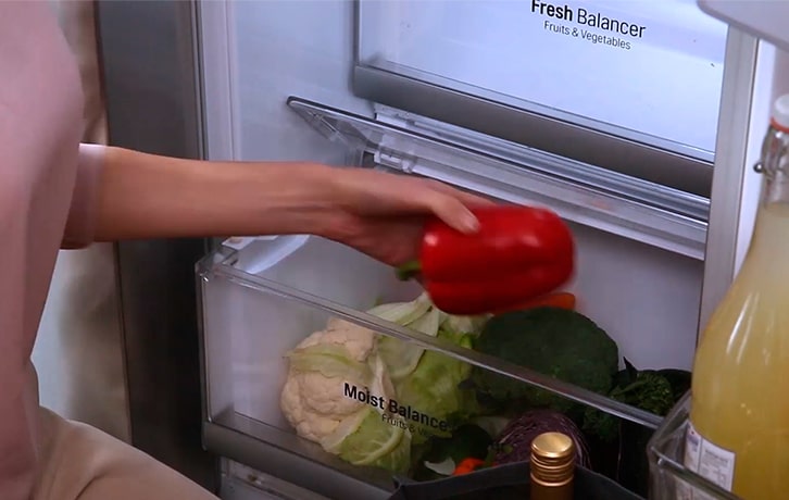 Большой объём. Холодильник InstaView™ Door-in-Door®