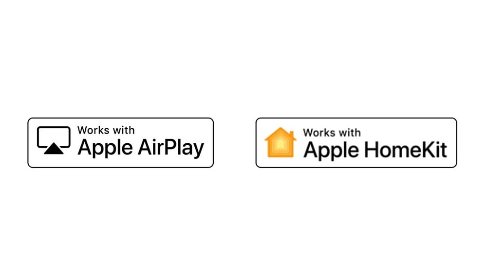 Четыре логотипа, расположенные по порядку - Hey Google, Alexa, работает с Apple AirPlay, работает с Apple HomeKit. 