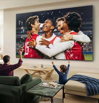 LG QNED evo AI QNED80 Mini LED обеспечивает просмотр динамичных спортивных передач с четким изображением, а ИИ-панели отображают прогнозы, информацию об игроках и данные лиги, анализируя игровой процесс в реальном времени.