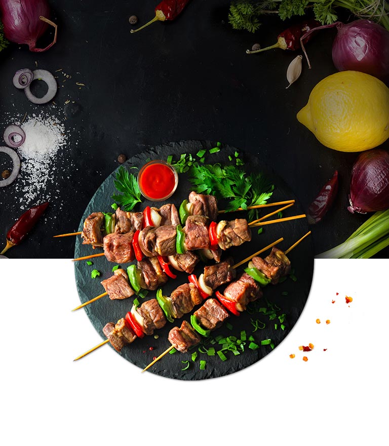 Мясо на шпажках