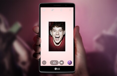 Виртуальная вспышка фронтальной камеры