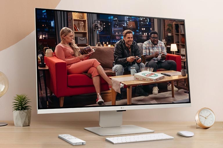 Работайте и играйте умнее благодаря монитору LG MyView Smart Monitor.	