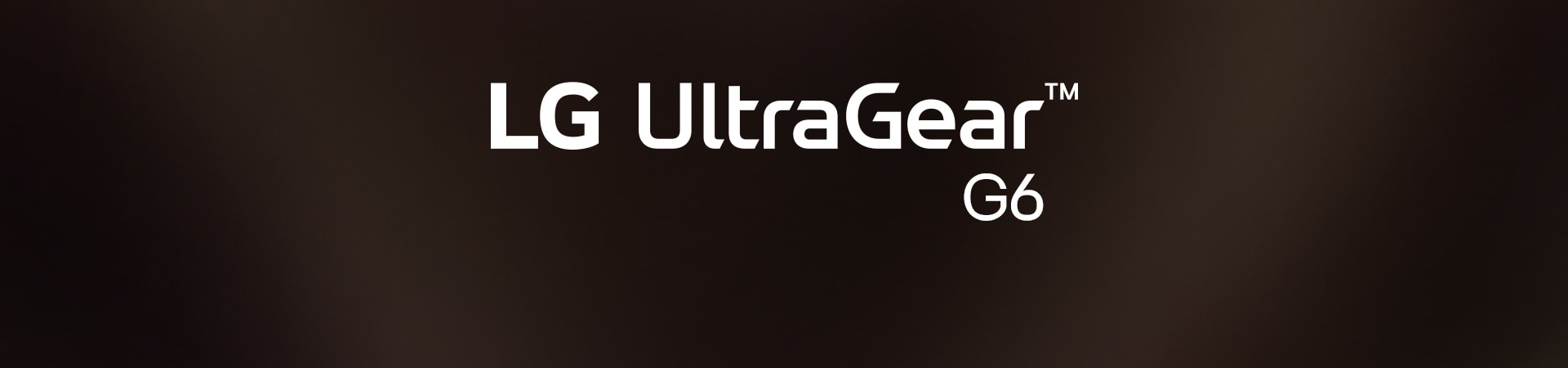 Логотип UltraGear™ G6 в футуристической комнате с неоновым освещением.