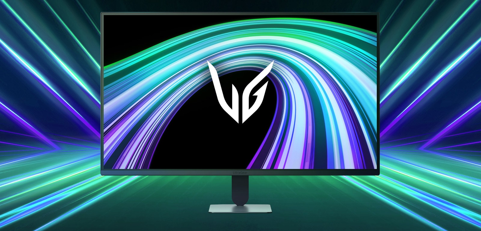 Вид спереди на игровой монитор UltraGear™ 32G403B в футуристической комнате с неоновым освещением.