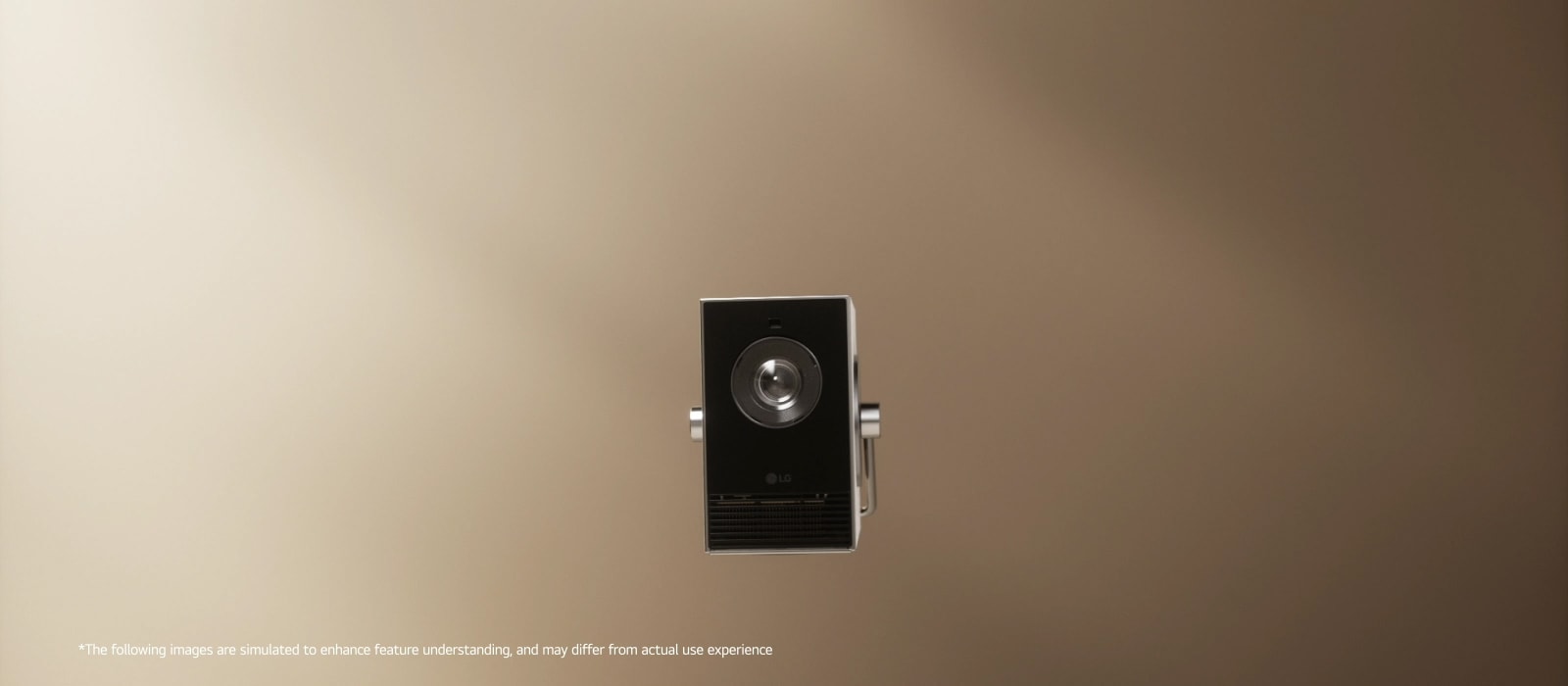 Проектор LG CineBeam в разобранном и собранном виде.