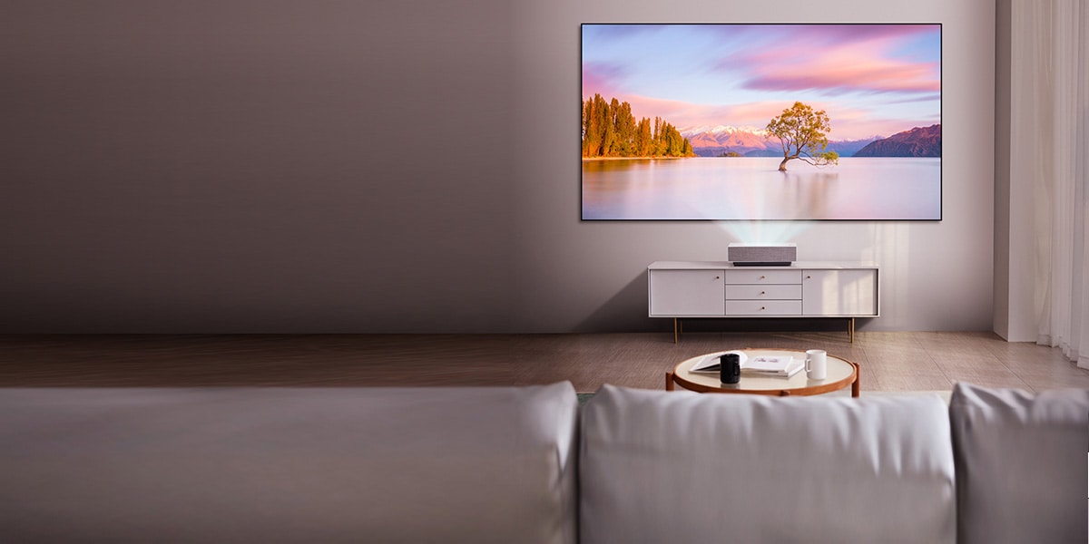 Оцените новый LG CineBeam первым