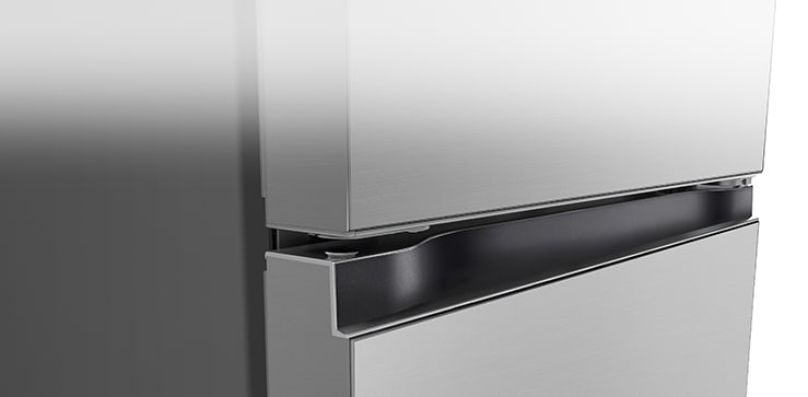 Close-up of square pocket handle with a sleek and minimal design.