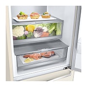 LG Холодильник LG GC-B509SEUM | 384л | DoorCooling+ | ThinQ | Бежевый, Drawer Vegetable view, GC-B509SEUM, thumbnail 3