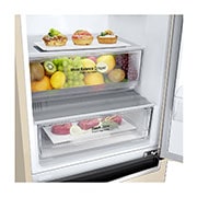 LG Холодильник LG GC-B459MEWM | 374л | DoorCooling+ | ThinQ | Бежевый, Shelf view with food, GC-B459MEWM, thumbnail 4