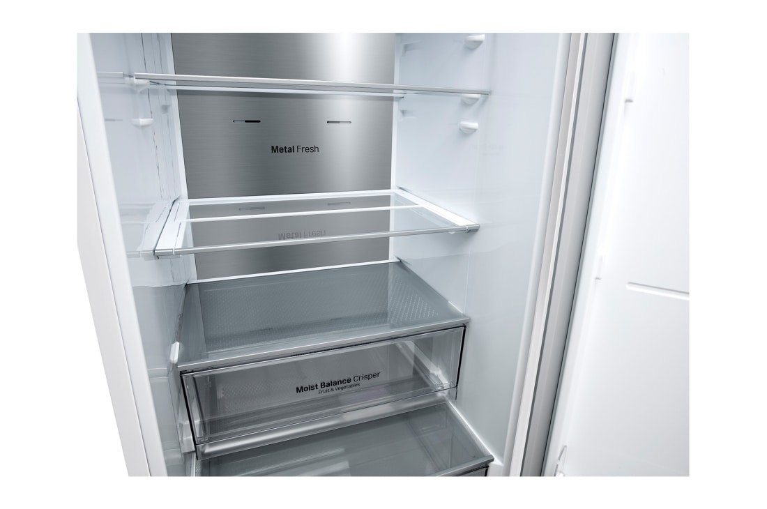 LG Холодильник LG GC-B459SQSM | 374 л | DoorCooling⁺ | Складная полка | LG ThinQ | Metal Fresh | Белый, LG Холодильник LG GC-B459SQSM | 374 л | DoorCooling⁺ | Складная полка | LG ThinQ | Metal Fresh | Белый, bottom Detail view, GC-B459SQSM, thumbnail 9, GC-B459SQSM, thumbnail 9