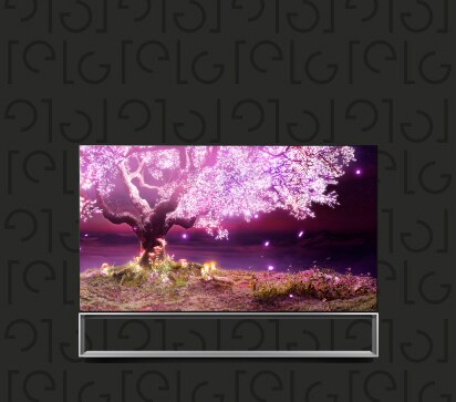 Телевизор LG SIGNATURE Z1 на тёмном фоне