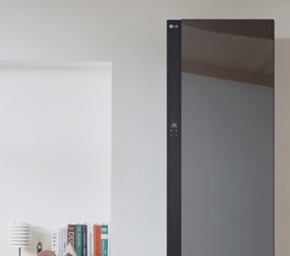 LG Styler в гостиной.
