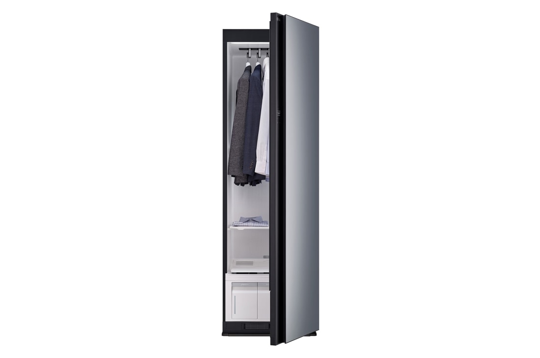 LG Паровой шкаф LG Styler SC5GMR80H | 5 вещей | Ручной отпариватель, Паровой шкаф LG Styler SC5GMR80H с приоткрытой дверью с мужской одеждой внутри, SC5GMR80H, thumbnail 6