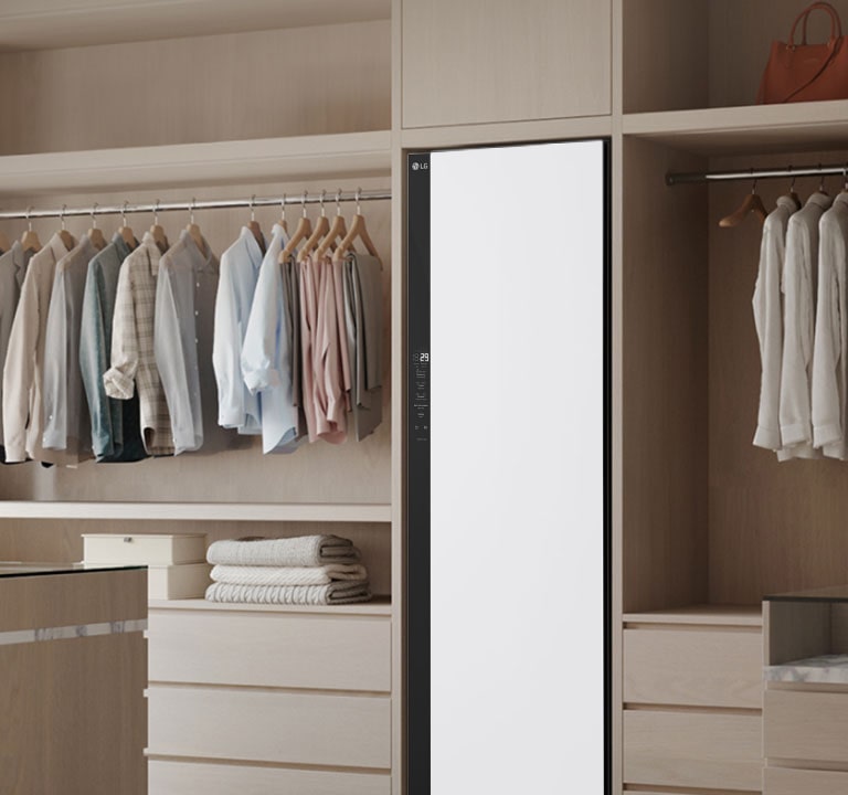 LG Styler в гардеробной.