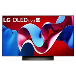 Вид спереди на телевизор LG OLED evo, OLED C4, logo эмблемы «OLED №1 в мире в течение 11 лет» и logo программы webOS Re:New Program на экране, а также звуковую панель снизу2