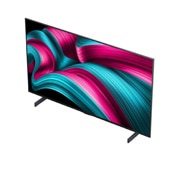 LG Телевизор LG OLED42C5RLA 42'' OLED C5 evo AI 4K 2025, Ночной костер на фоне природы. Вдалеке видны лес и озеро. На вечернем небе сверкают звезды. Вся сцена разделена пополам. Одна сторона темнее и тусклее. Другая половина значительно ярче, демонстрируя в, OLED42C5RLA, thumbnail 6