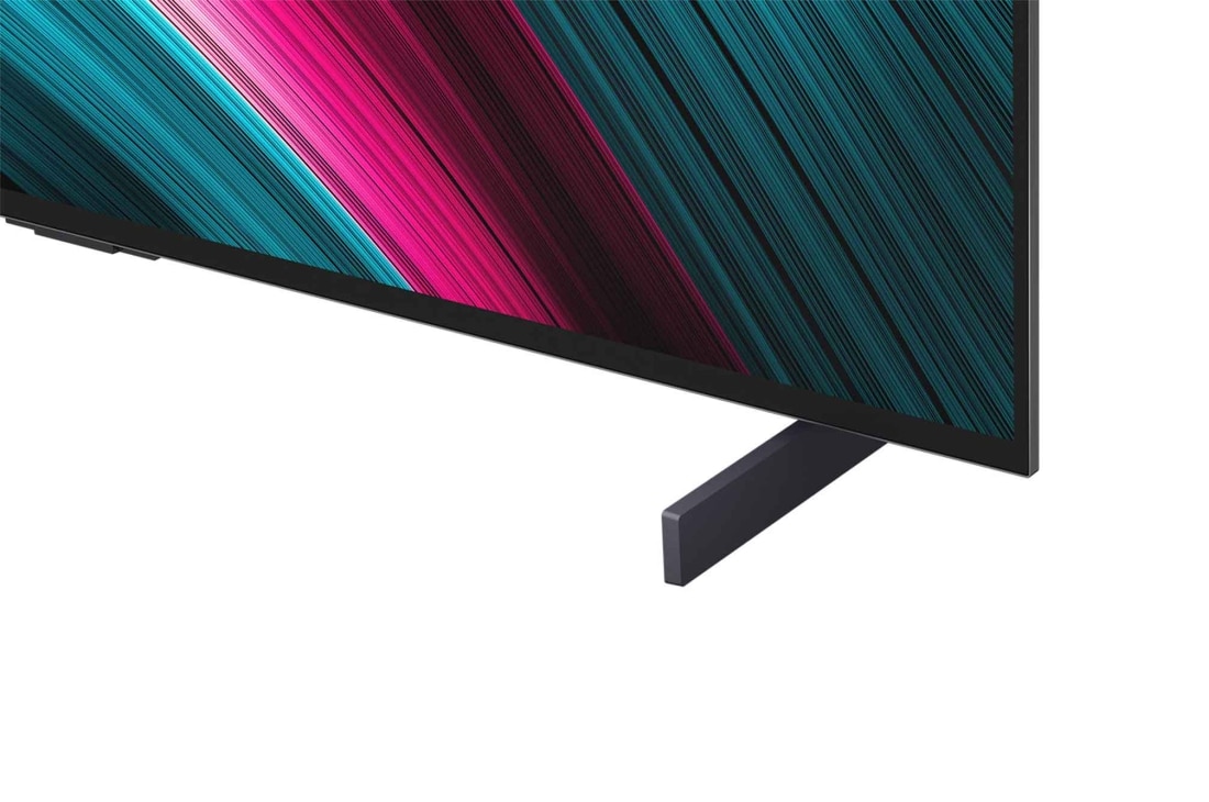 LG Телевизор LG OLED42C5RLA 42'' OLED C5 evo AI 4K 2025, Гостиная с закрепленным на стене LG OLED TV. На телевизоре изображение горного массива на фоне вечернего темного неба со звездами. Изображение разделено пополам для показа насыщенности настоящего черн, OLED42C5RLA, thumbnail 8