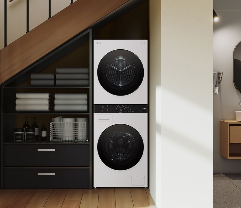 This is the wall of a room that looks like a utility room. Washtower is arranged in harmony with other furniture.