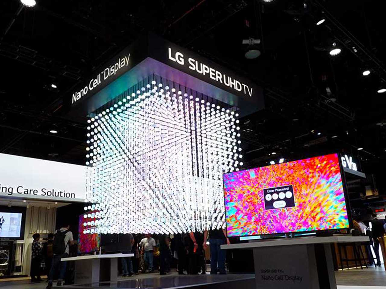 Компания LG представила на выставке электроники CES 2018 инсталляцию, символизирующую пиксели Nano Cell