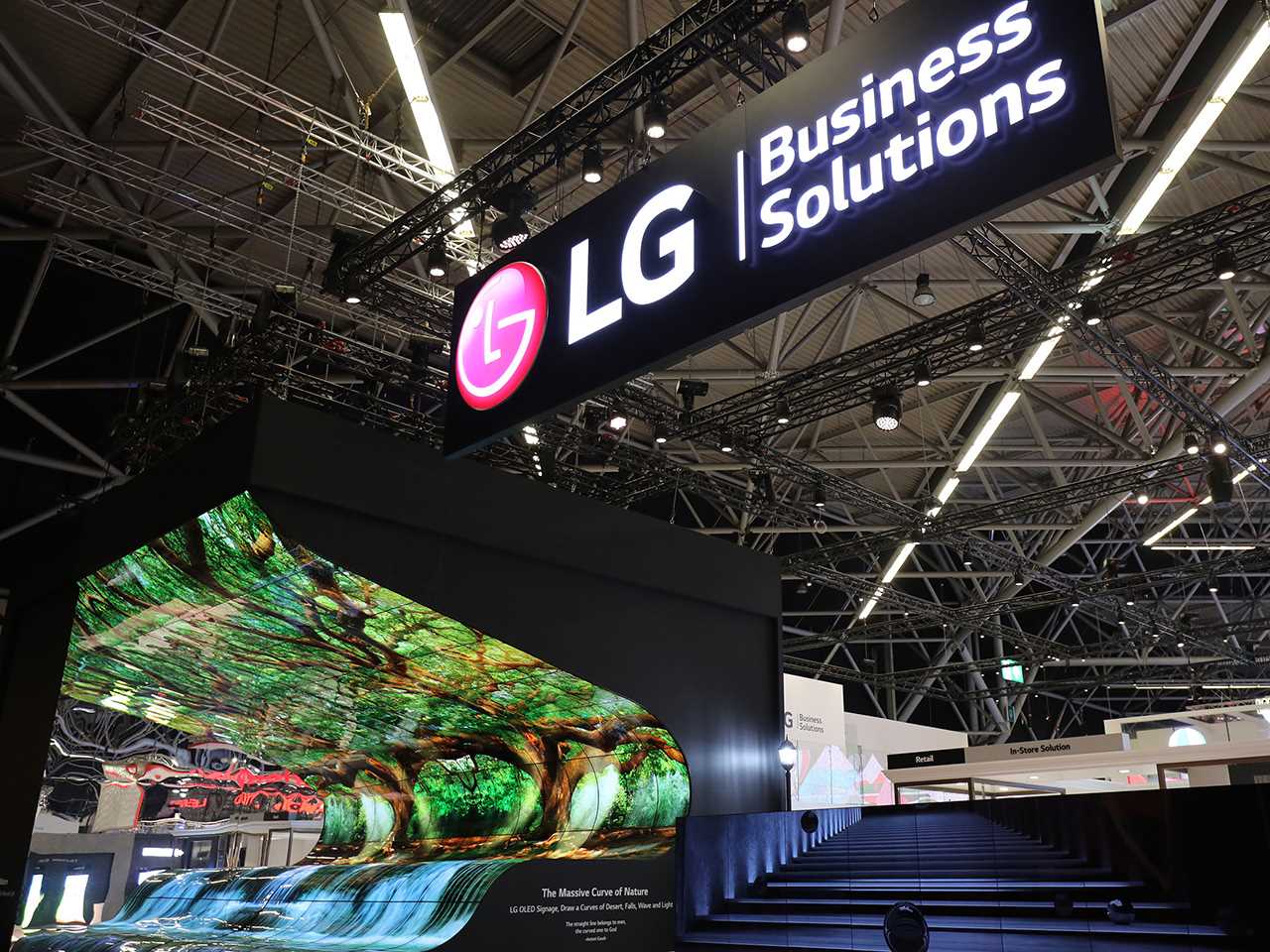 LG-ISE-Booth-(1).jpg