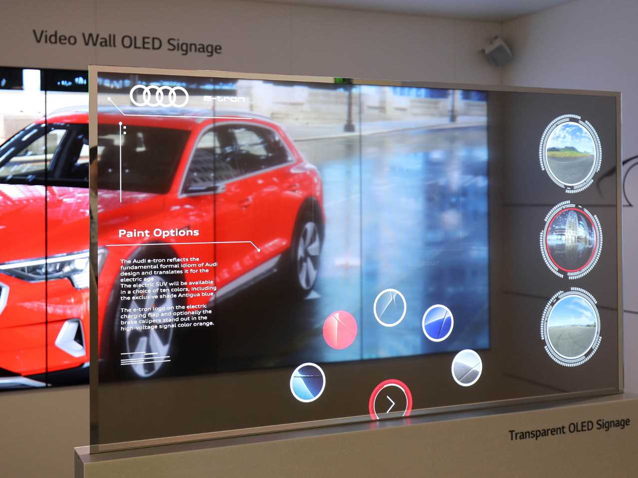 LG-Transparent-OLED-Signage-01.jpg