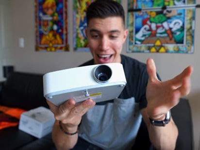 LG CineBeam Обзор от - Карла Конрада