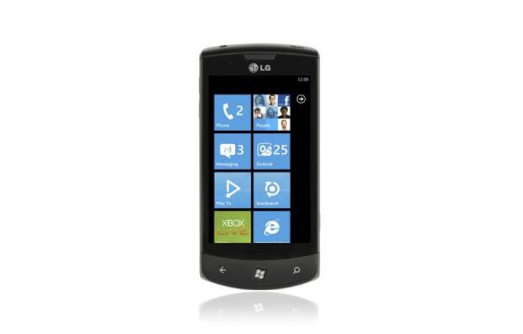 LG Windows Phone 7, 5MP-kamera, DLNA, E900