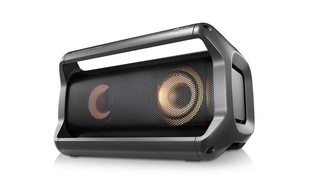 A side view of outdoor LG speaker PK5 with Mardian audio partnership and dual passive cooling technology