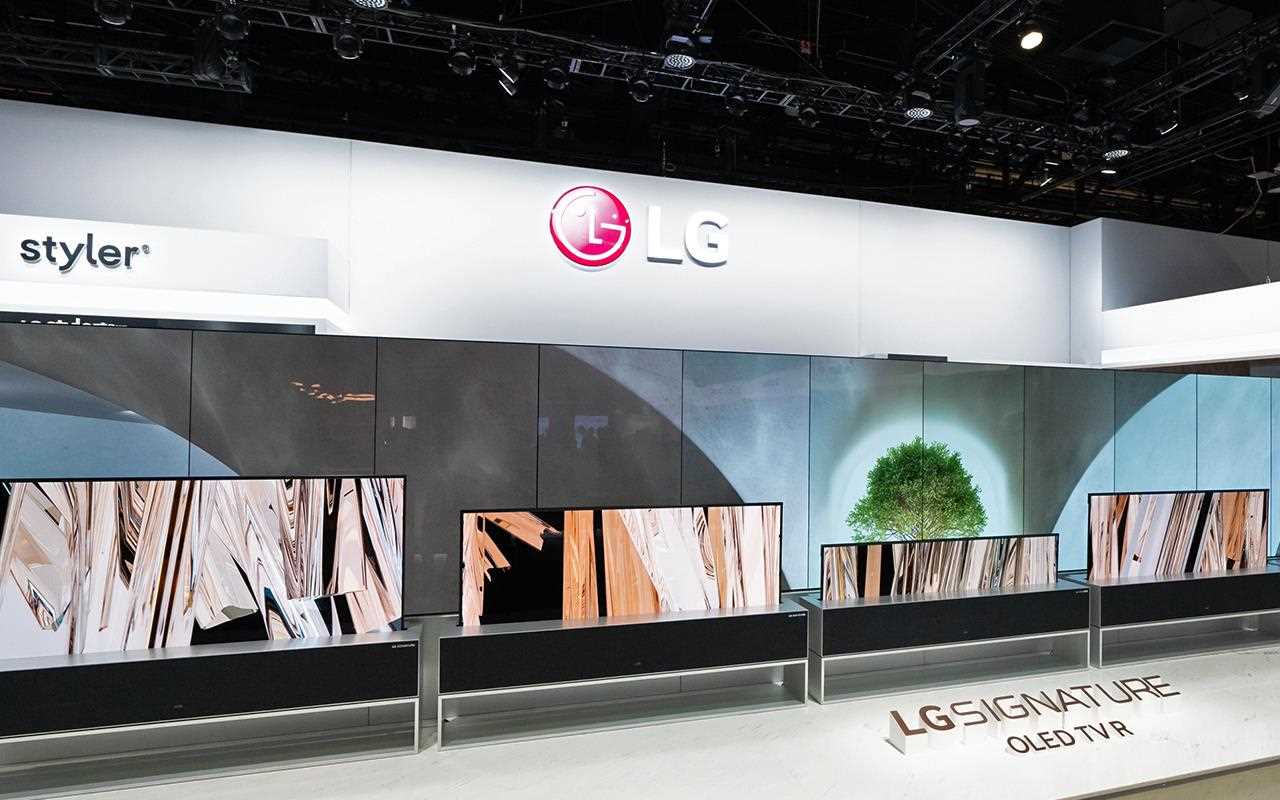 LG SIGNATURE OLED TV R visades på CES 2019 och särskilt imponerande var dess olika storlekar | Läs mer i LG MAGAZINE