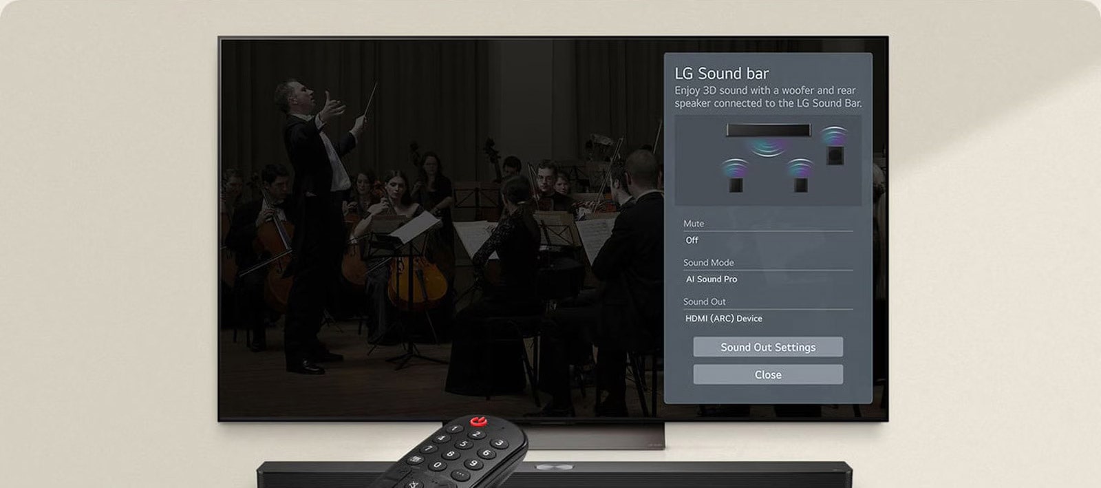 Diaľkový ovládač LG smeruje na LG TV s panelom LG Soundbar pod ním. LG TV zobrazuje ponuku prostredia WOW na obrazovke.