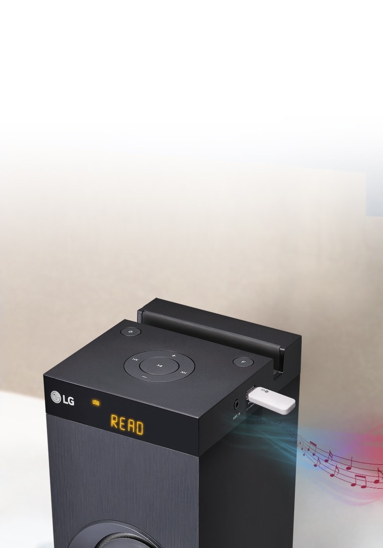 Prehrávajte hudbu a nabíjajte pripojené zariadenie2