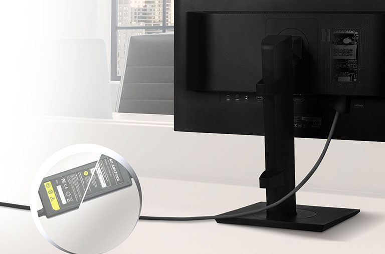 Zabudované napájanie pre usporiadané pracovisko2