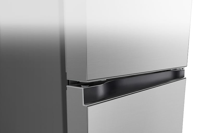 Detailný záber na zapustenú rukoväť s elegantným a minimalistickým designom.