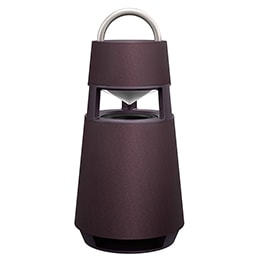 Záber spredu so zapnutým žltým osvetlením2