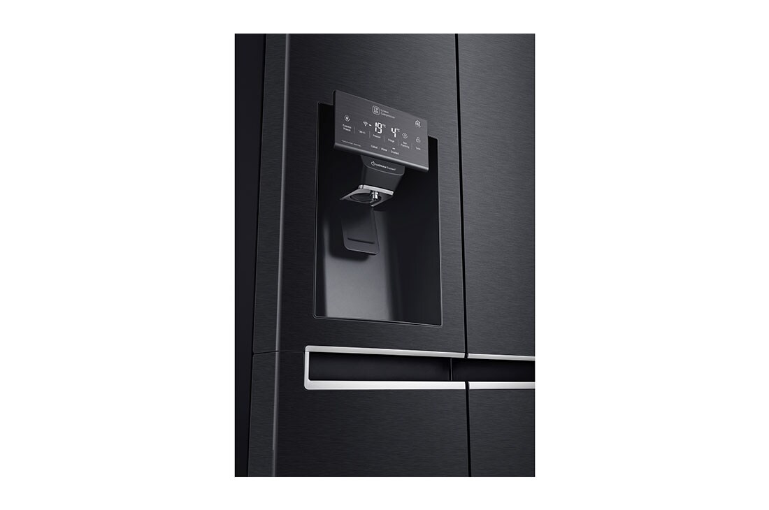 LG Americká chladnička |&nbsp;Door-in-Door™ | F (v rozsahu A až G) | Hrubý objem 668 l | 431 kWh/rok | LG Lineárny invertorový kompresor | LG Total No Frost | Multi-Air Flow™ | Vonkajší LED displej | Nápojový automat , GSL761MCZZ, thumbnail 4
